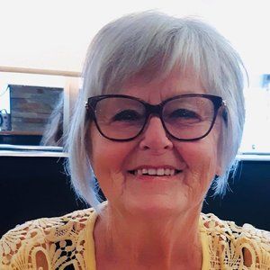 Meet your Posher, Doris